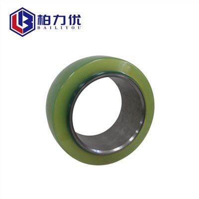 Neumáticos de poliuretano para montacargas Komatsu